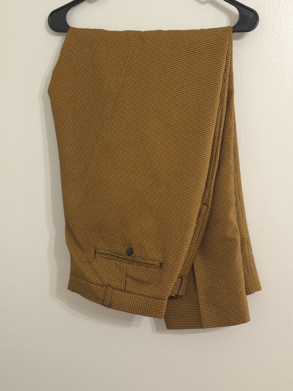 Men's Tailored Dress Pants in Mustard Houndstooth